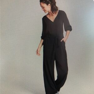 Women's Black V-Neck Wide-Leg Jumpsuit